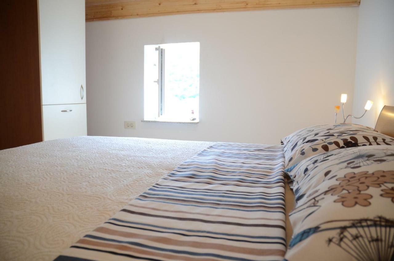 Holiday Homes Mirjana Мощеничка-Драга Экстерьер фото