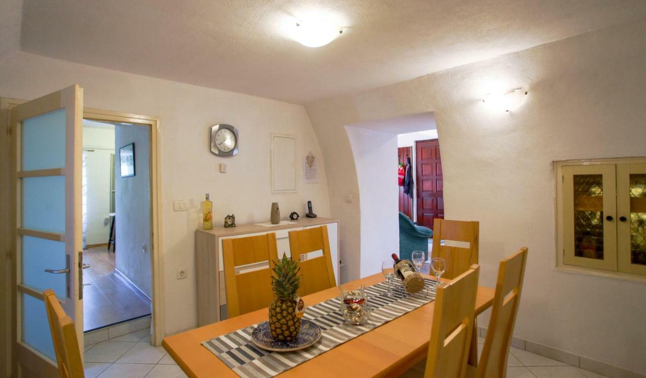 Holiday Homes Mirjana Мощеничка-Драга Экстерьер фото