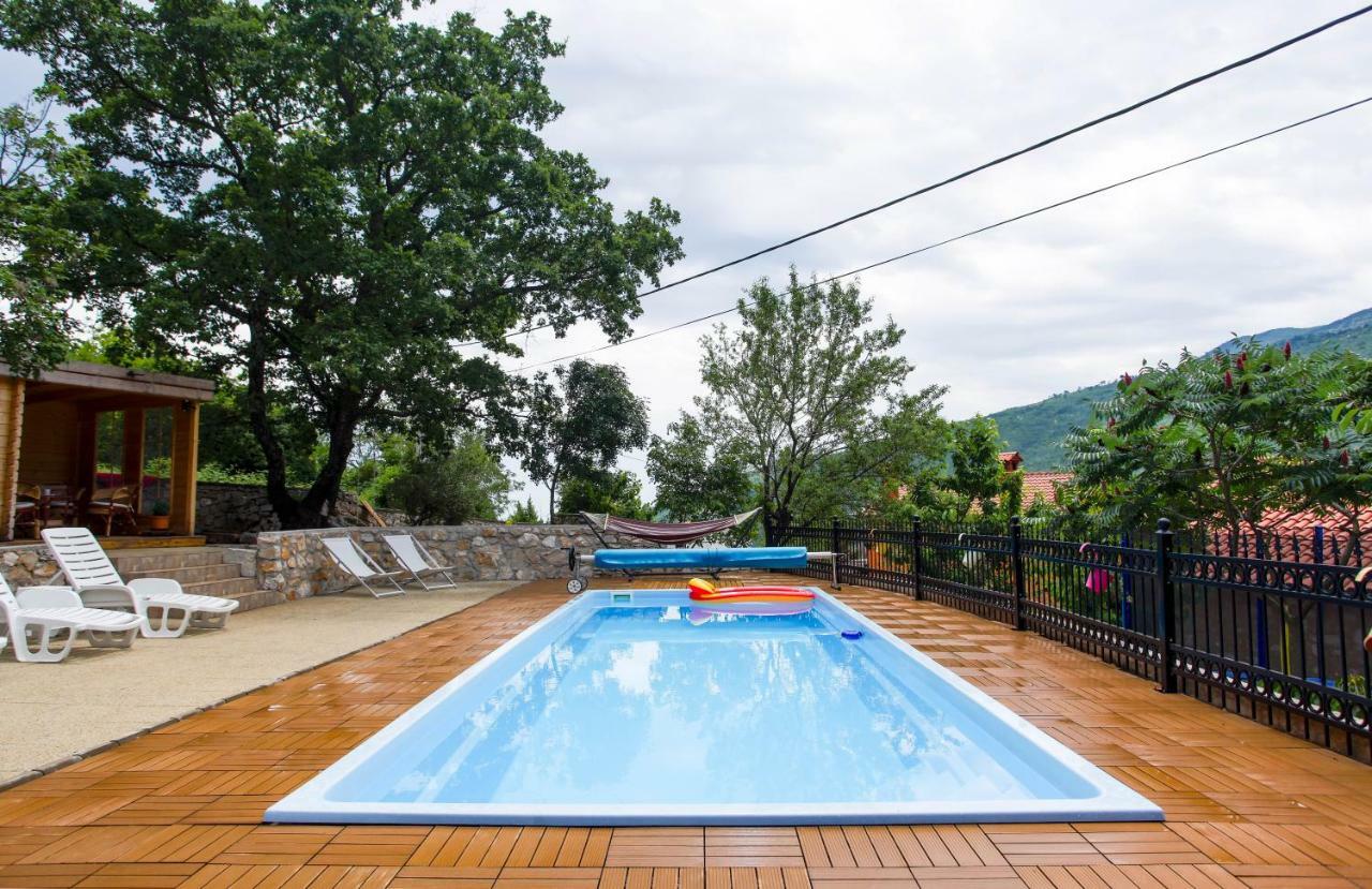 Holiday Homes Mirjana Мощеничка-Драга Экстерьер фото