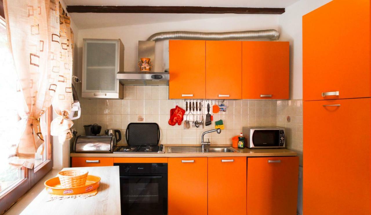 Holiday Homes Mirjana Мощеничка-Драга Экстерьер фото